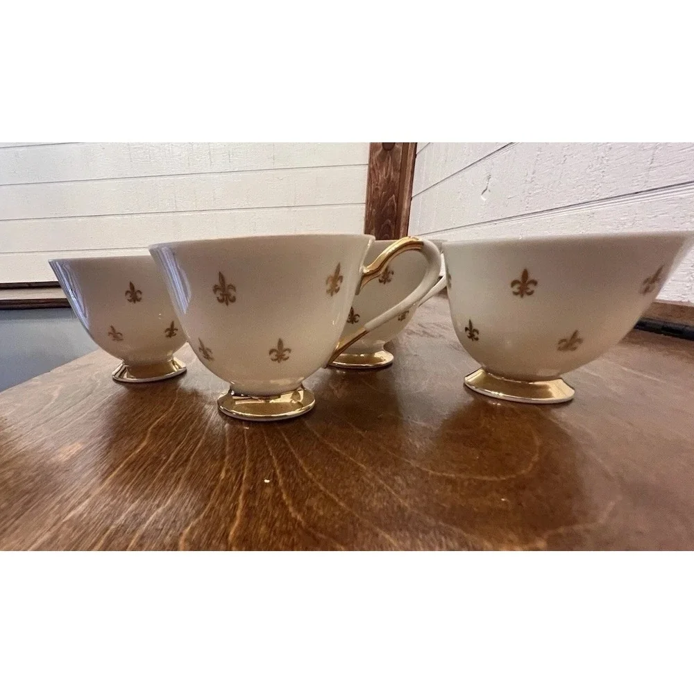 Set Of 4 Fleur De Lis Vtg Tea Cups Style 3512
